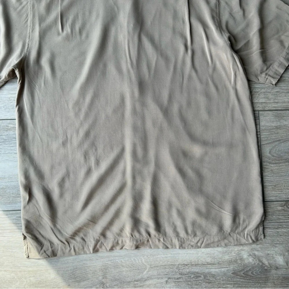 Seven Palm Silky Hawaii Button  Down Shirt - Picture 12 of 13